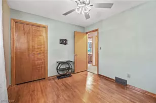 217 Clinton Ave, Akron, OH 44301 - Photo 13