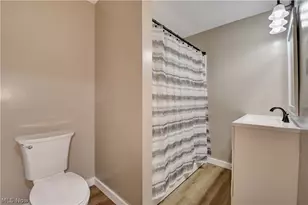 1184 Dawn Dr NE, New Philadelphia, OH 44663 - Photo 15