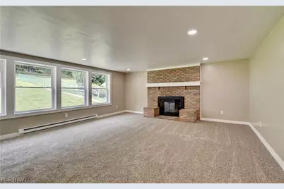 1184 Dawn Drive NE, New Philadelphia, OH 44663 - Photo 7
