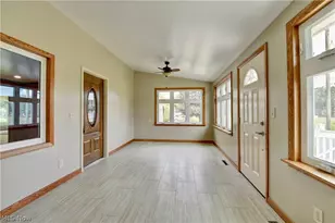 1184 Dawn Dr NE, New Philadelphia, OH 44663 - Photo 3