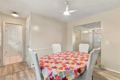 460 Rock Creek Run, Amherst, OH 44001 - Photo 9