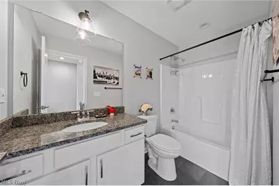 1434 W 48 Street #D, Loveland, OH 44102 - Photo 31