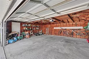 578 E Hillsdale Ave, Green Hills, OH 44131 - Photo 25