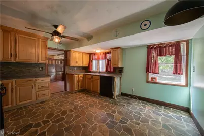 17 Parkview Drive, Conneaut, OH 44030 - Photo 5