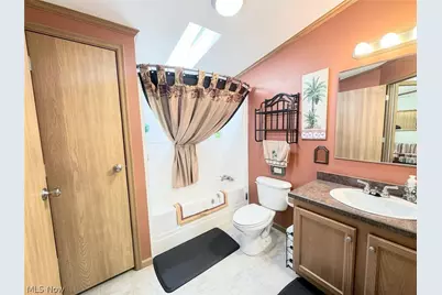 605 Sandtrap Circle, Painesville Twp, OH 44077 - Photo 23