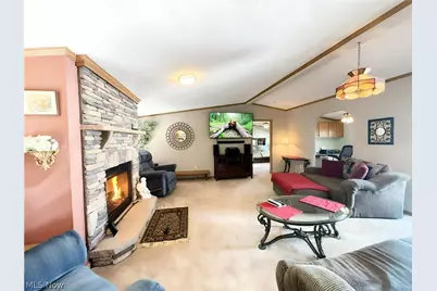 605 Sandtrap Circle, Painesville Twp, OH 44077 - Photo 7