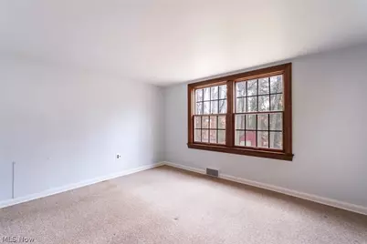 5025 Lockwood Boulevard, Youngstown, OH 44511 - Photo 29