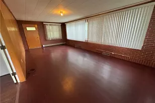 65240 Hillview Ave, Bellaire, OH 43906 - Photo 17