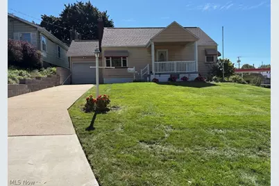 884 Hartshorn Street, Alliance, OH 44601 - Photo 1