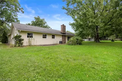 5638 Mills Creek Lane, North Ridgeville, OH 44039 - Photo 27