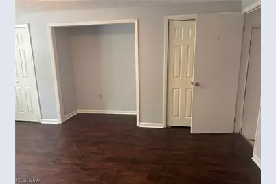 6425 Woodmoor Avenue NW, Canton, OH 44718 - Photo 9
