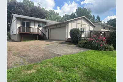 6425 Woodmoor Avenue NW, Canton, OH 44718 - Photo 23