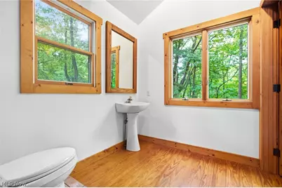 13774 Oak Tree Trail, Chardon, OH 44024 - Photo 33
