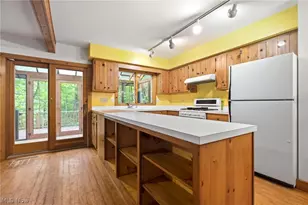 13774 Oak Tree Trail, Chardon, OH 44024 - Photo 15