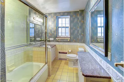 13715 Shaker Boulevard #1B, Loveland, OH 44120 - Photo 19