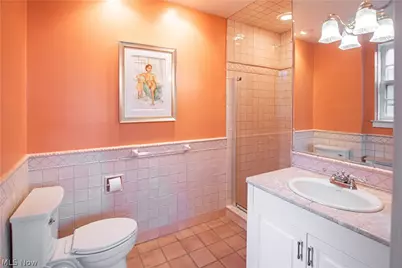 13715 Shaker Boulevard #1B, Loveland, OH 44120 - Photo 11