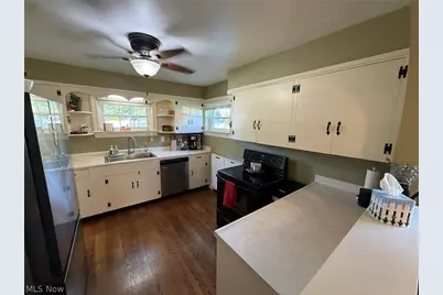 822 3rd Street NW, New Philadelphia, OH 44663 - Photo 9