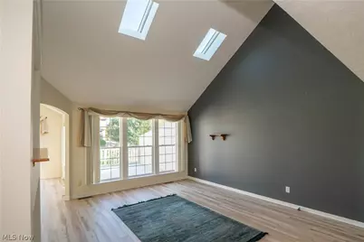 1643 Southpointe Circle NE, Canton, OH 44714 - Photo 9