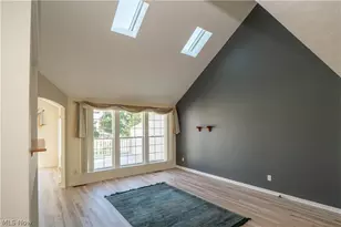 1643 Southpointe Cir NE, Canton, OH 44714 - Photo 9