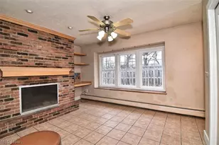 8803 Evergreen Dr, Mentor, OH 44060 - Photo 11