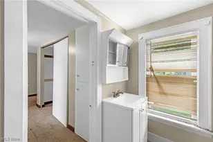 896 Huber St, Akron, OH 44306 - Photo 3