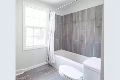 5812 Marine Parkway, Mentor on the Lake, OH 44060 - Photo 27