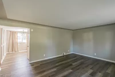 5034 Tam O Shanter Drive, Poland, OH 44514 - Photo 3