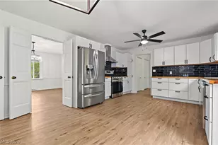 6785 Tanglewood Dr, Boardman, OH 44512 - Photo 9