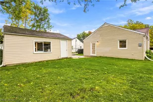 330 Roosevelt Ave, Elyria, OH 44035 - Photo 27