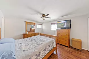 111 Edgefield Dr, Elyria, OH 44035 - Photo 9