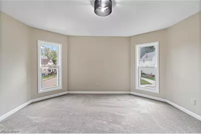 766 E Summit, Alliance, OH 44601 - Photo 27
