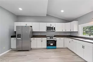 766 E Summit, Alliance, OH 44601 - Photo 11