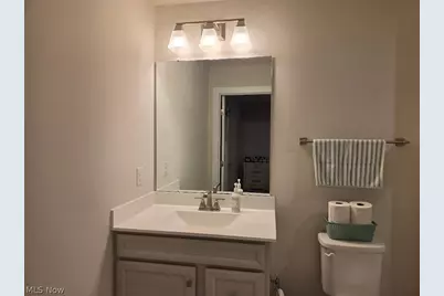 3650 Clubview Drive, Norton, OH 44203 - Photo 9