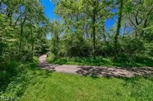 2942 Robert Gary Ct, Medina, OH 44256 - Photo 43