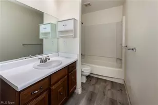 17677 Eastbrook Trail, Chagrin Falls, OH 44023 - Photo 31