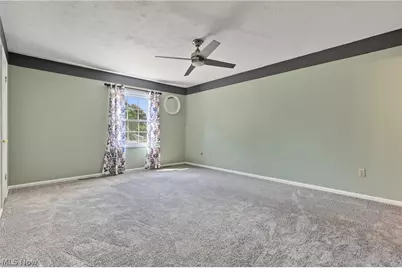 1056 Mohawk Trail SW, Hartville, OH 44632 - Photo 17
