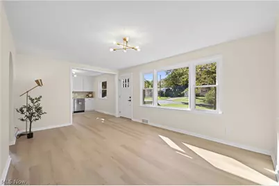 3411 Sweitzer Street NW, Uniontown, OH 44685 - Photo 5