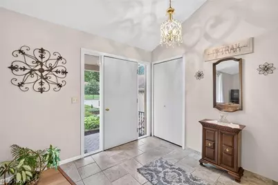 9083 Terrace Park Drive, Mentor, OH 44060 - Photo 5