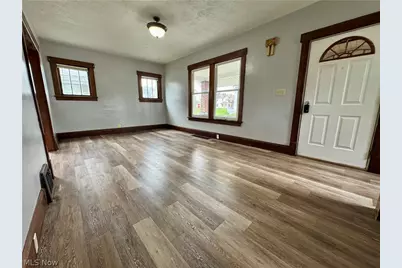 2307 10th Street SW, Canton, OH 44706 - Photo 5