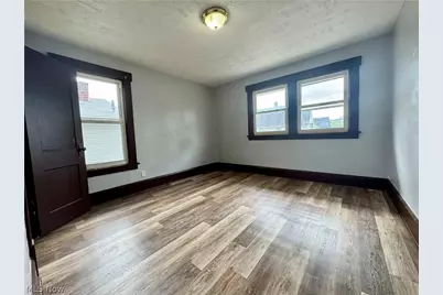 2307 10th Street SW, Canton, OH 44706 - Photo 17