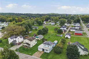 301 E Wood St, Shreve, OH 44676 - Photo 3