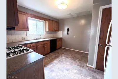 350 Harter Avenue NW, Canton, OH 44708 - Photo 11