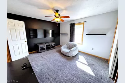 25137 Crosstie Trail, Columbia Station, OH 44028 - Photo 27