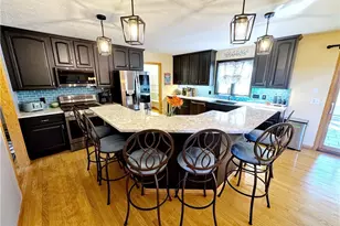 25137 Crosstie Trail, Columbia Station, OH 44028 - Photo 9