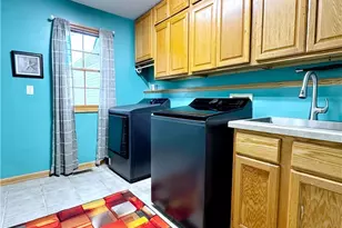 25137 Crosstie Trail, Columbia Station, OH 44028 - Photo 31