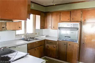 17 Hollister St, Monroeville, OH 44847 - Photo 7