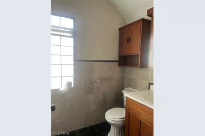 4306 W 58th Street, Loveland, OH 44144 - Photo 9