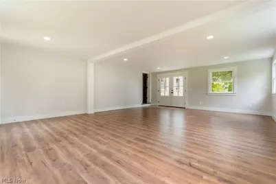 12099 Snode Street NE, Alliance, OH 44601 - Photo 29