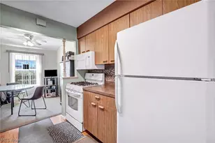 97 Firebush Ln, Northfield, OH 44067 - Photo 7