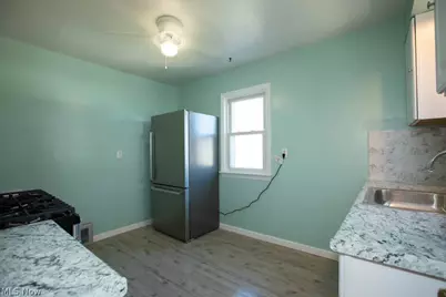 17706 Glenshire Avenue, Loveland, OH 44135 - Photo 7